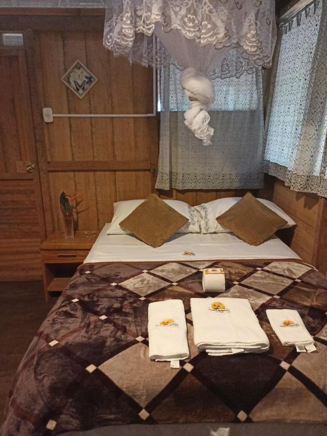 Pampa Hermosa Lake Resort プエルト・マルドナード エクステリア 写真